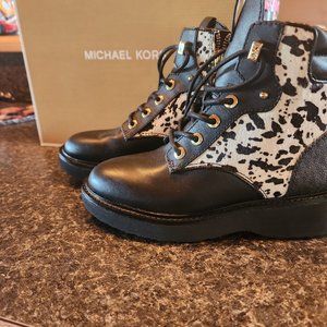 Michael Kors Boots brand New